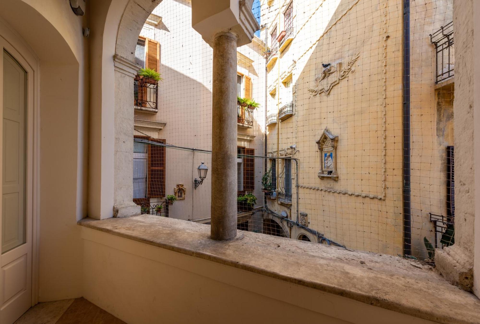 Mercantile Suites - Bari Vecchia Bagian luar foto