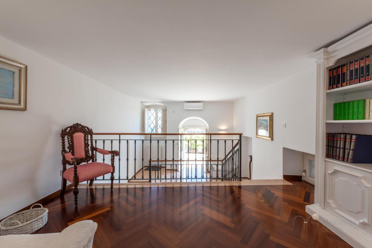Mercantile Suites - Bari Vecchia Bagian luar foto
