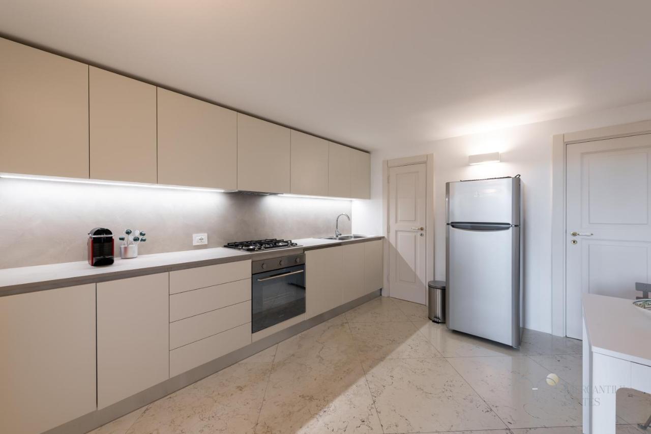 Mercantile Suites - Bari Vecchia Bagian luar foto